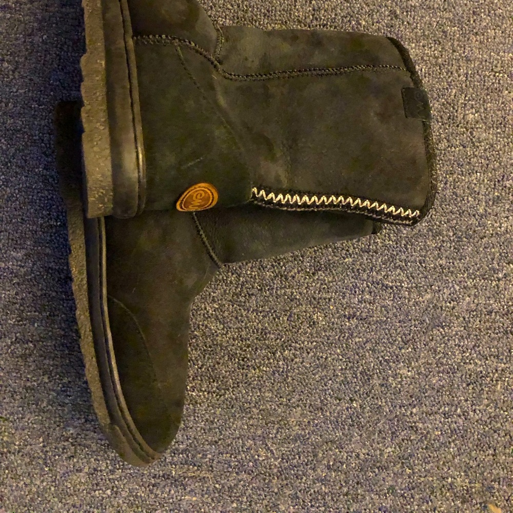 Unisex sheepskin boots